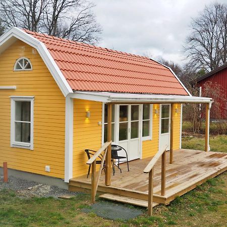 Kristina Attefall I Vaesterhaninge エクステリア 写真